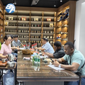 加纳客户莅临