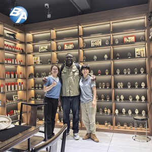 美国客户远赴我司