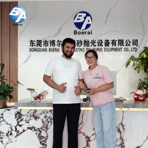 乌兹别克斯坦莅临